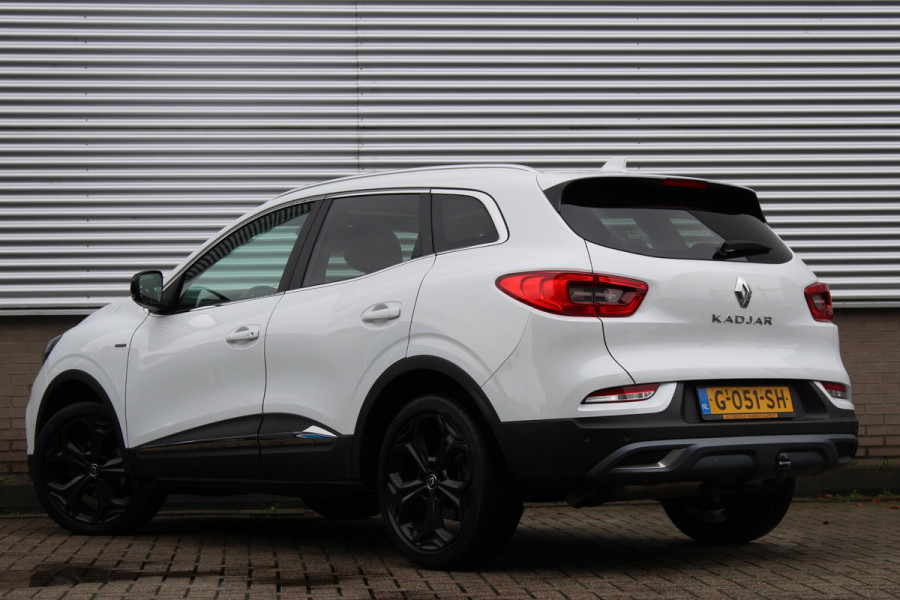 Renault Kadjar 1.3 TCe 160PK Black Edition | Trekhaak | Panoramadak | BLIS | Bose | Alcantara