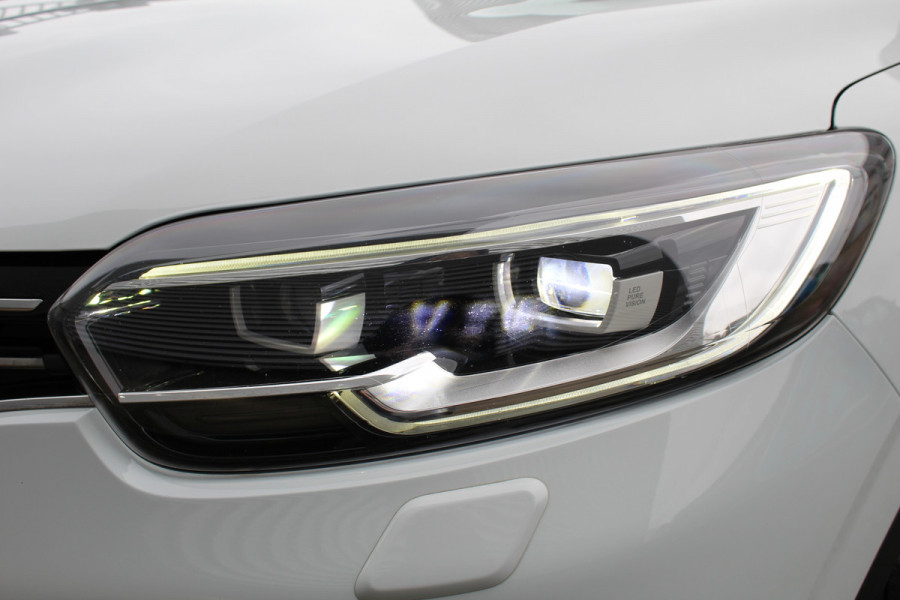 Renault Kadjar 1.3 TCe 160PK Black Edition | Trekhaak | Panoramadak | BLIS | Bose | Alcantara