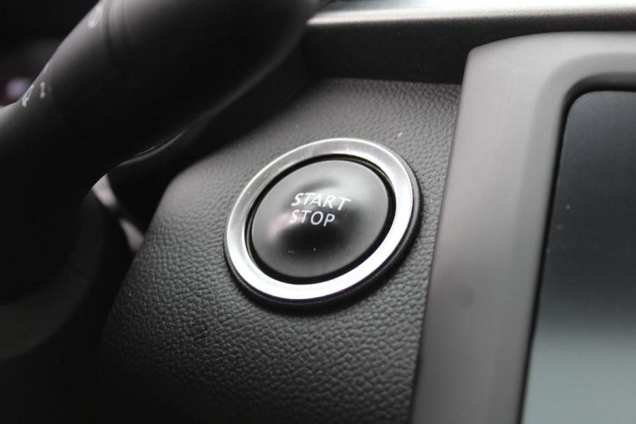 Renault Kadjar 1.3 TCe 160PK Black Edition | Trekhaak | Panoramadak | BLIS | Bose | Alcantara