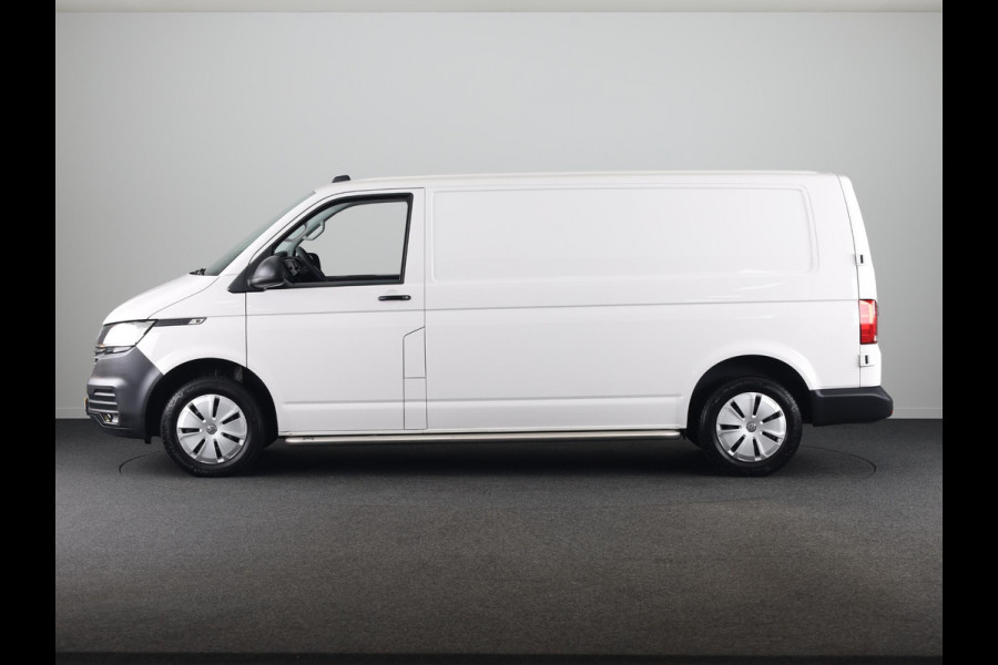 Volkswagen Transporter 2.0 TDI L2H1 28 Comfortline 110 pk | Verlengde garantie | Navigatie via App | Parkeersensoren achter | Cruise control |