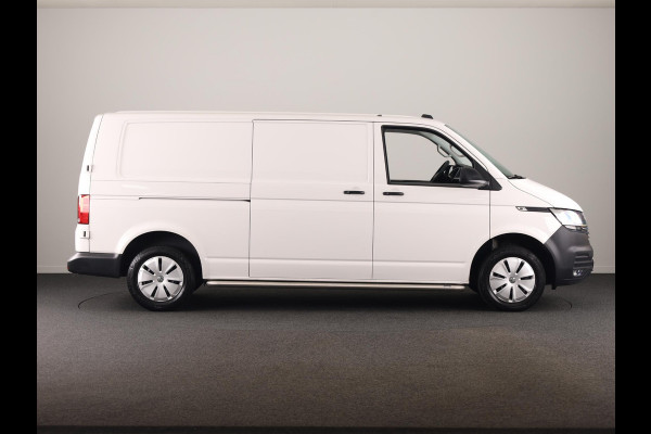 Volkswagen Transporter 2.0 TDI L2H1 28 Comfortline 110 pk | Verlengde garantie | Navigatie via App | Parkeersensoren achter | Cruise control |