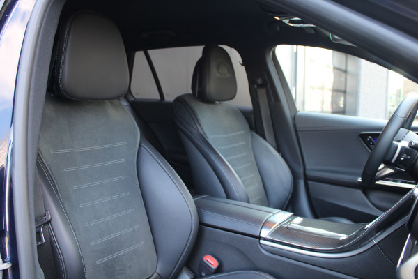 Mercedes-Benz C-Klasse 300 e AMG Line | DODE HOEK | KEYLESS | ELEK TREKHAAK | CAMERA | AMBIENTLIGHT |