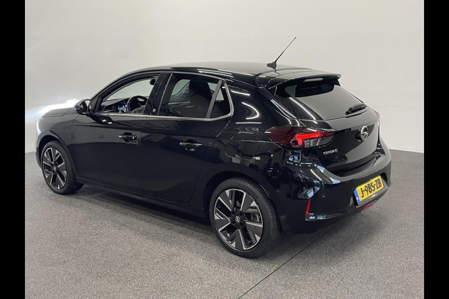 Opel CORSA-E Elegance 50 kWh Navigatie Apple Carplay/Android Auto Camera Parkeersensoren Adaptive Cruise Control Lichtmetalen velgen Climate Control