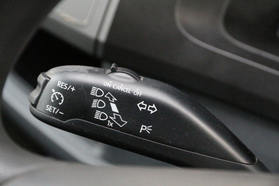 Volkswagen Transporter 2.0 TDI 150PK | L1H1 | Cruise | Airco..