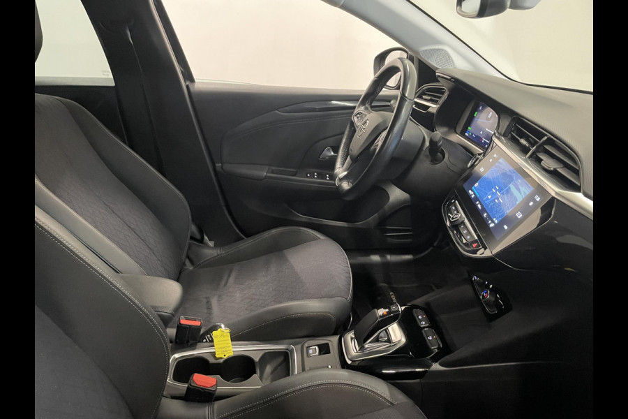 Opel CORSA-E Elegance 50 kWh Navigatie Apple Carplay/Android Auto Camera Parkeersensoren Adaptive Cruise Control Lichtmetalen velgen Climate Control