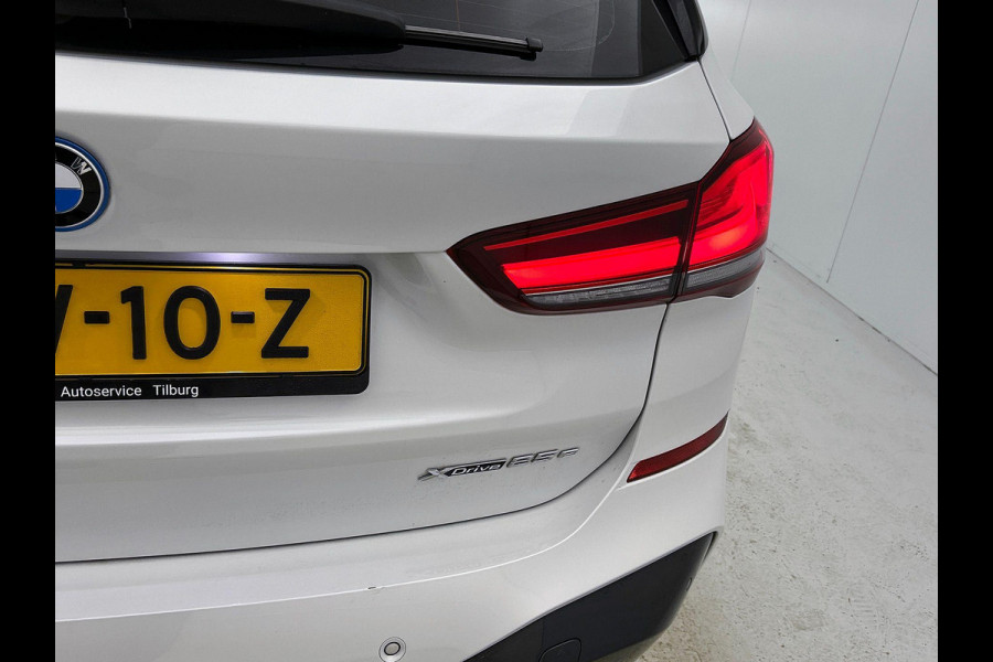 BMW X1 xDrive25e Exe PLUG-In M Sport Shadow TREKHAAK | 1/2 LEER | EL. ACHTERKLEP | 18"LM