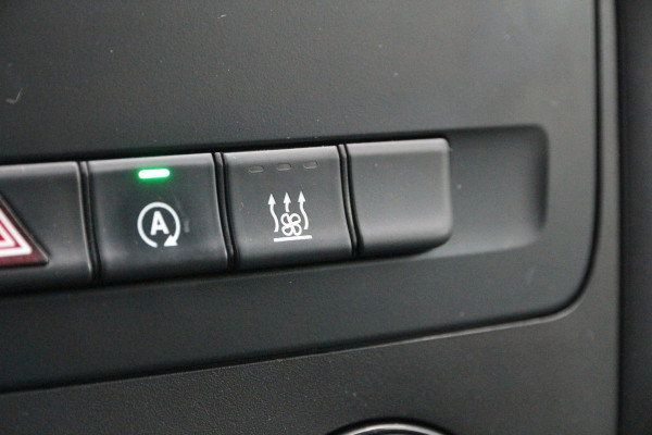 Mercedes-Benz Vito 190PK CDI | DC | L2H1 | Standkachel | Cruise | Airco..