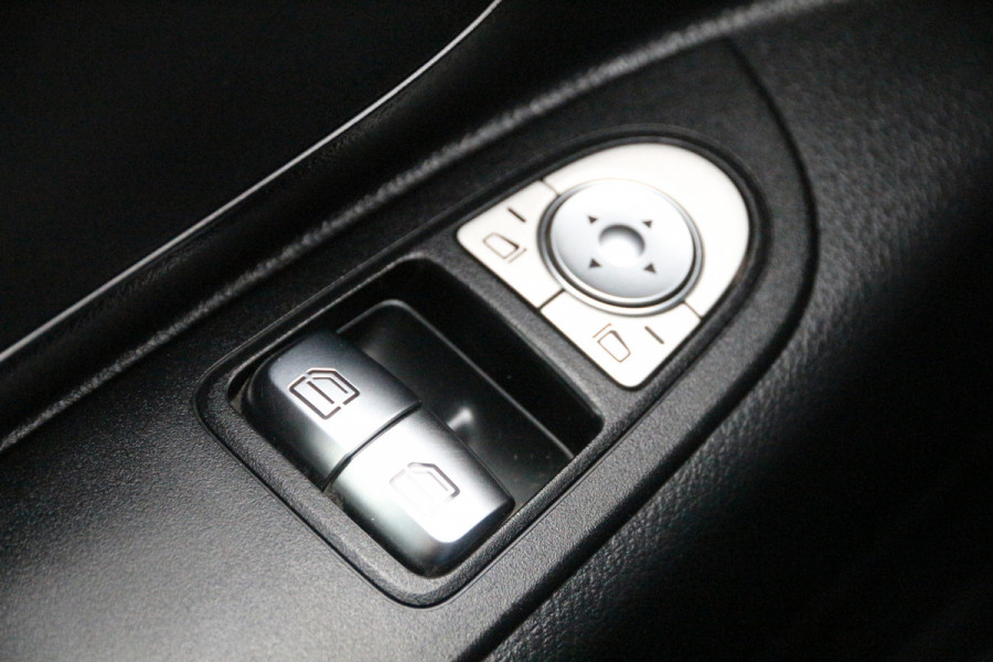 Mercedes-Benz Vito 190PK CDI | DC | L2H1 | Standkachel | Cruise | Airco..