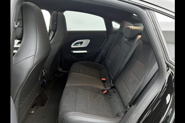Mercedes-Benz CLA-Klasse 250+ Launch Edition 85 kWh | Smartphone integratie | Warmtepomp | Nightpakket | Memorypakket  | Antidiefstal pakket URBAN GUARD | Adaptieve Cruisecontrol | Multibeam LED |