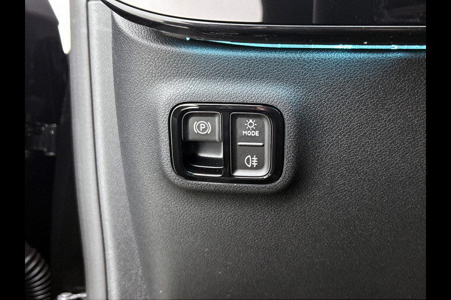 Mercedes-Benz CLA-Klasse 250+ Launch Edition 85 kWh | Smartphone integratie | Warmtepomp | Nightpakket | Memorypakket  | Antidiefstal pakket URBAN GUARD | Adaptieve Cruisecontrol | Multibeam LED |