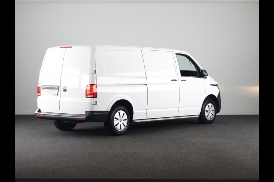 Volkswagen Transporter 2.0 TDI L2H1 28 Comfortline 110 pk | Verlengde garantie | Navigatie via App | Parkeersensoren achter | Cruise control |