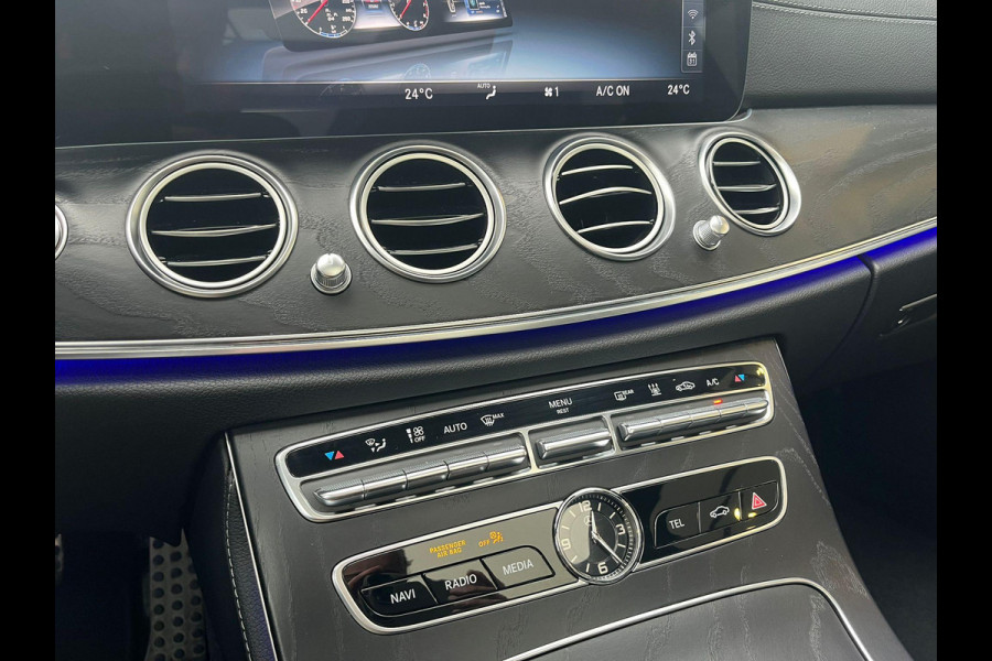 Mercedes-Benz E-Klasse 300 e AMG Line | 320pk PHEV | Elektrisch panoramadak / schuifdak | Stoelverwarming | Bestuurdersstoel Met Geheugen | Achteruitrijcamera