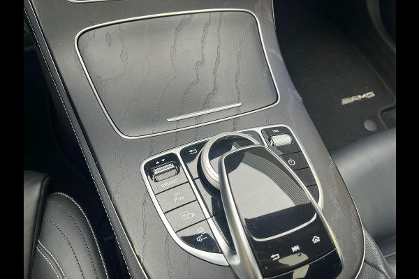 Mercedes-Benz E-Klasse 300 e AMG Line | 320pk PHEV | Elektrisch panoramadak / schuifdak | Stoelverwarming | Bestuurdersstoel Met Geheugen | Achteruitrijcamera