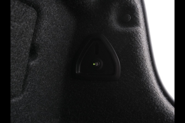 Alpina BMW ALPINA D5 S "Limousine nr.121" ALLRAD Aut. *PANO | LEATHER | HARMAN/KARDON | FULL-LED | ADAPTIVE-CRUISE | MEMORY-PACK | DIGI-COCKPIT | CAMERA | NAVI-FULLMAP | HEATED-COMFORTSEATS | AMBIENTLIGHT | SHIFTPADDLES |  TOWBAR | DAB | ..