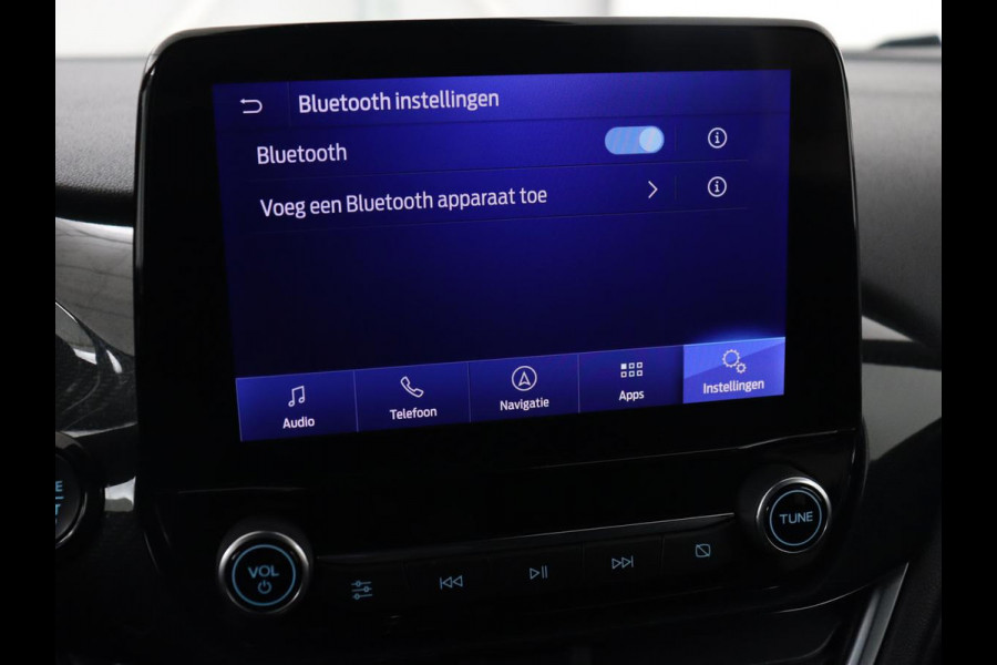 Ford Fiesta 1.0 EcoBoost ST-Line X | Stoel & stuurverwarming | Trekhaak | Camera | Adaptive cruise | Carplay | Navigatie | B&O Sound | Climate control | Bluetooth | Keyless