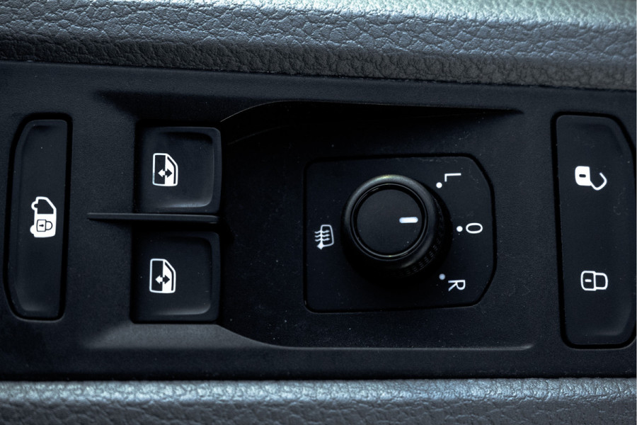 Volkswagen Transporter T6.1 2.0TDI | L2H1 | Airco | Cruise | Trekhaak