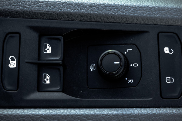 Volkswagen Transporter T6.1 2.0TDI | L2H1 | Airco | Cruise | Trekhaak