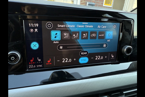 Volkswagen Golf 1.5 TSI Life Panoramadak, 18''Lmv, Winterpakket