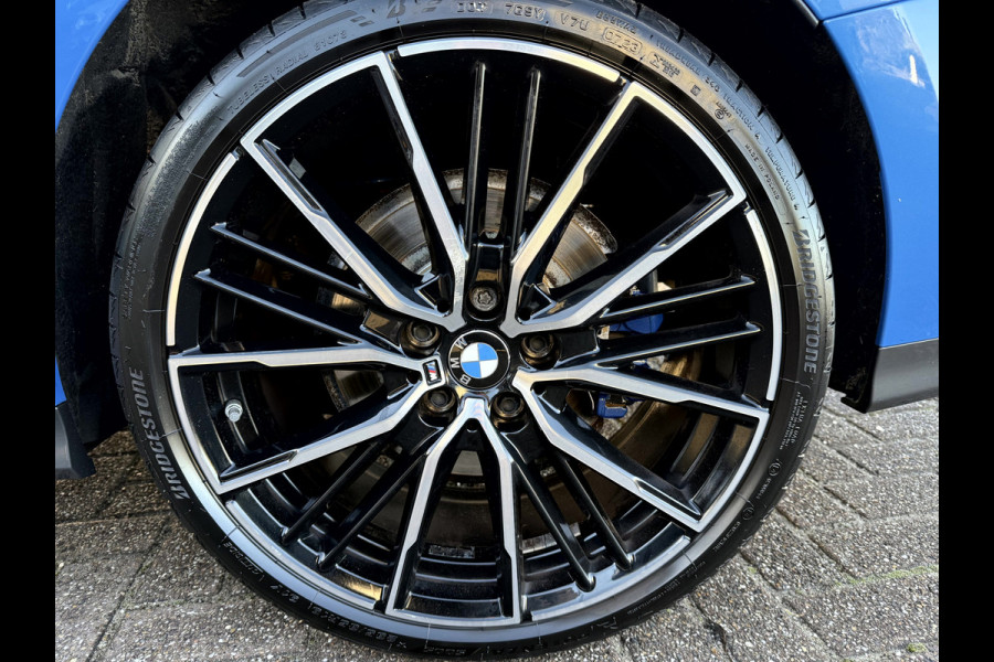 BMW 2 Serie Gran Coupé 218i High Executive M-Sport Panoramadak, Harman/Kardon