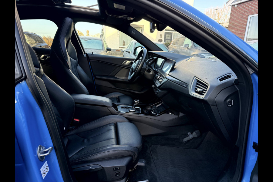 BMW 2 Serie Gran Coupé 218i High Executive M-Sport Panoramadak, Harman/Kardon