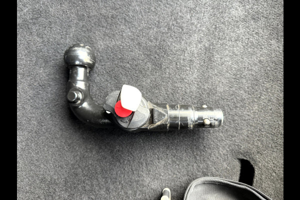 Volkswagen ID.3 First Plus 58 kWh SOH 92.8%, Camera, Trekhaak, 19''Lmv