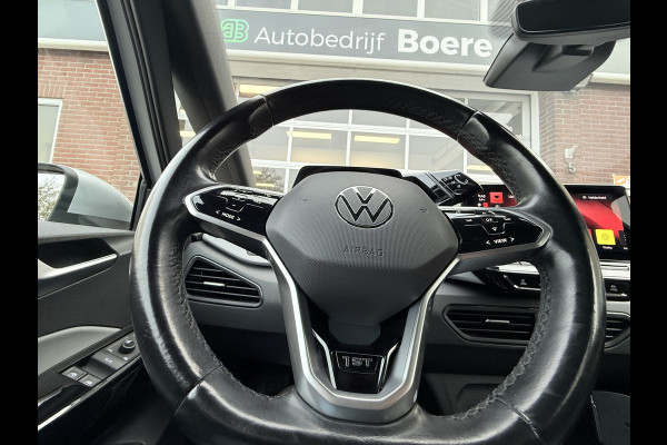 Volkswagen ID.3 First Plus 58 kWh SOH 91.6%,Camera, Trekhaak, 19''Lmv