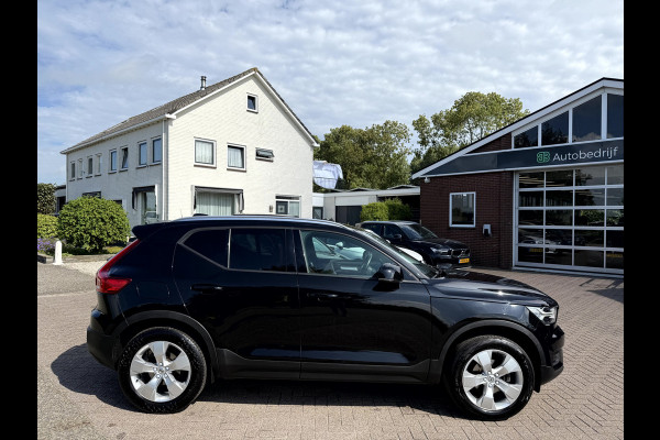 Volvo XC40 1.5 T3 Momentum Pro Panoramadak, Trekhaak, Camera