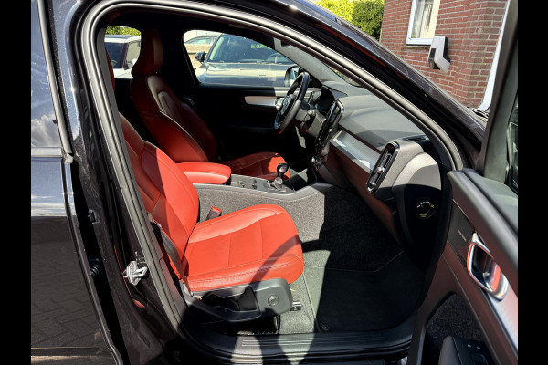 Volvo XC40 1.5 T3 Momentum Pro Panoramadak, Trekhaak, Camera