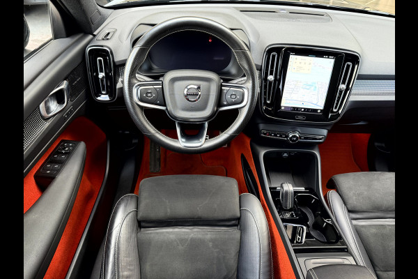 Volvo XC40 Recharge P8 AWD R-Design SOH 92.3%, Panoramadak, Camera, 19'Lmv