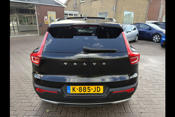 Volvo XC40 Recharge P8 AWD R-Design SOH 92.3%, Panoramadak, Camera, 19'Lmv