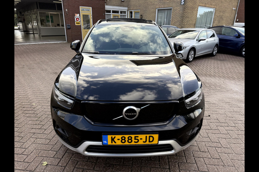 Volvo XC40 Recharge P8 AWD R-Design SOH 92.3%, Panoramadak, Camera, 19'Lmv