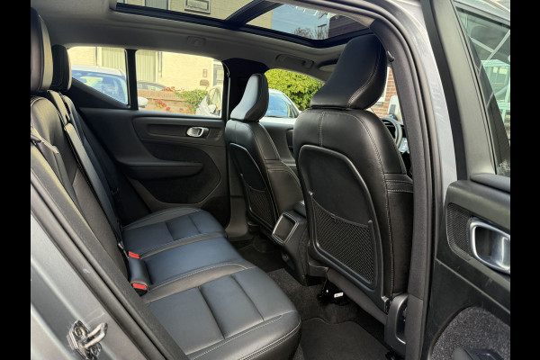 Volvo XC40 1.5 T3 Inscription Panoramadak, Leer, Camera