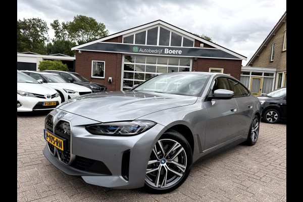 BMW i4 eDrive40 High Executive 84 kWh SOH 93.6%, Camera, 18''Lmv,  elek.Trekhaak