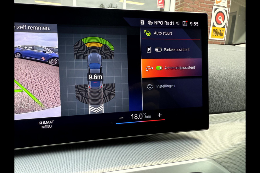 BMW i4 eDrive40 High Executive 84 kWh SOH 93.6%, Camera, 18''Lmv,  elek.Trekhaak