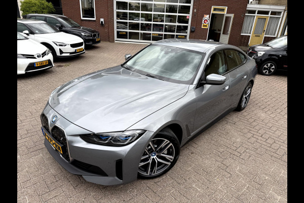 BMW i4 eDrive40 High Executive 84 kWh SOH 93.6%, Camera, 18''Lmv,  elek.Trekhaak