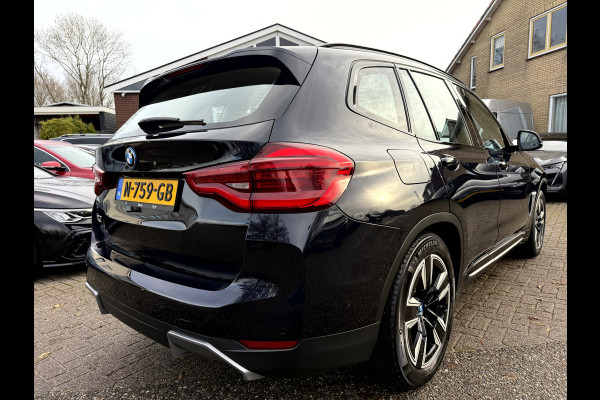 BMW iX3 Executive 80 kWh SOH 97.2%,  Panoramadak, Camera, Carplay/Android