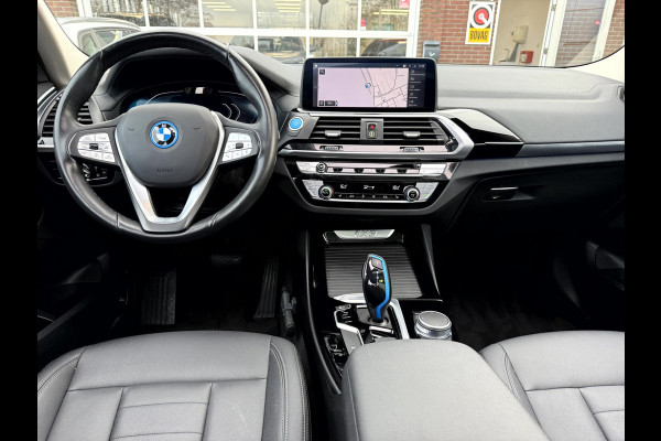 BMW iX3 Executive 80 kWh SOH 97.2%,  Panoramadak, Camera, Carplay/Android