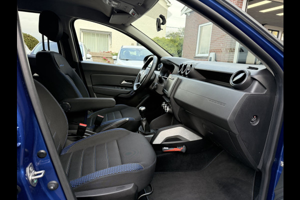 Dacia Duster 1.3 TCe 150pk Serie Limitee 15th Anniversary Trekhaak, 360 camera