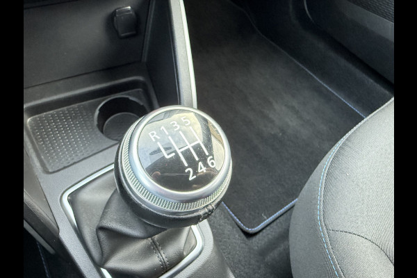 Dacia Duster 1.3 TCe 150pk Serie Limitee 15th Anniversary Trekhaak, 360 camera