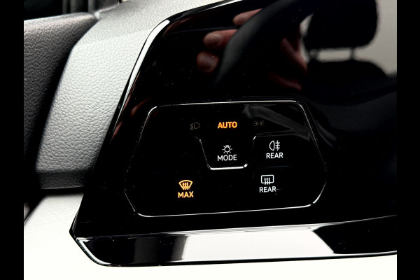 Volkswagen Golf Variant 1.0 eTSI Life Navi, Camera, Virt.Display