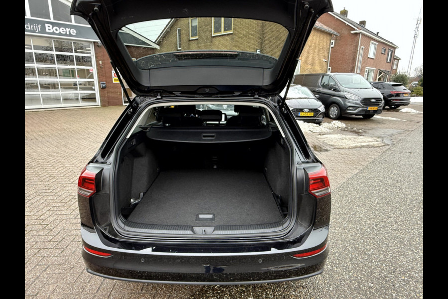 Volkswagen Golf Variant 1.0 eTSI Life Navi, Camera, Virt.Display