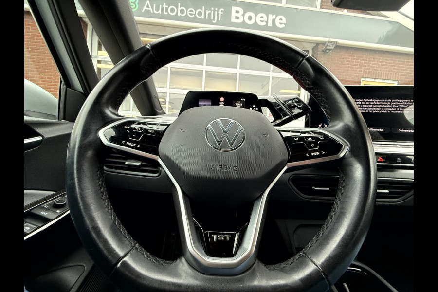 Volkswagen ID.3 First Plus 58 kWh SOH 90.7%, Camera, Trekhaak, 19''Lmv