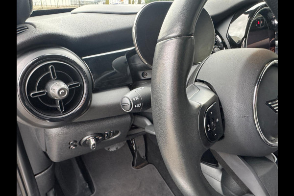 MINI Cooper SE Classic 33 kWh Head-Up Harman/Kardon Panoramadak . Neem contact op en we maken een afspraak!