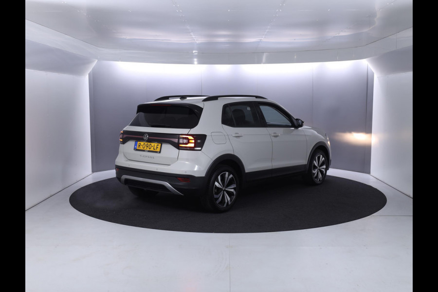 Volkswagen T-Cross 1.0 TSI Life 110 pk Automaat (DSG) | | Navigatie | Parkeersensoren | Achteruitrijcamera