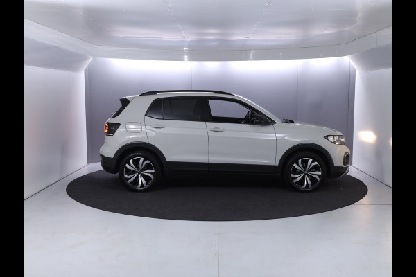 Volkswagen T-Cross 1.0 TSI Life 110 pk Automaat (DSG) | | Navigatie | Parkeersensoren | Achteruitrijcamera