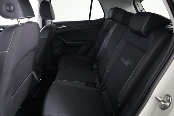 Volkswagen T-Cross 1.0 TSI Life 110 pk Automaat (DSG) | | Navigatie | Parkeersensoren | Achteruitrijcamera