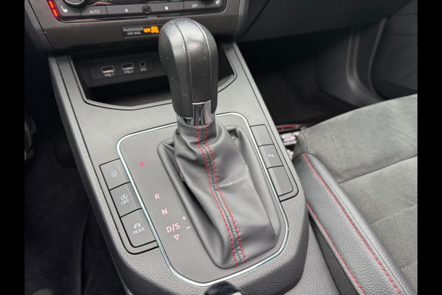 Seat Ibiza 1.0 TSI FR 116 PK DSG Panorama Navi Camera Leder Led