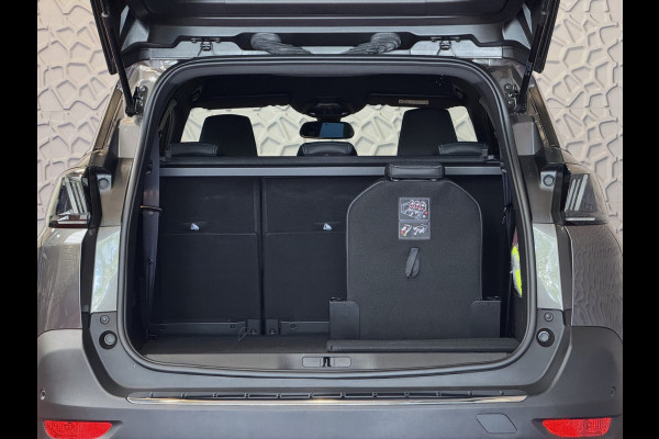 Peugeot 5008 1.2 130PK ALLURE PACK 7PERS NAVI CAMERA ZWARTE HEMEL LED LMV 7P 7 Persoons