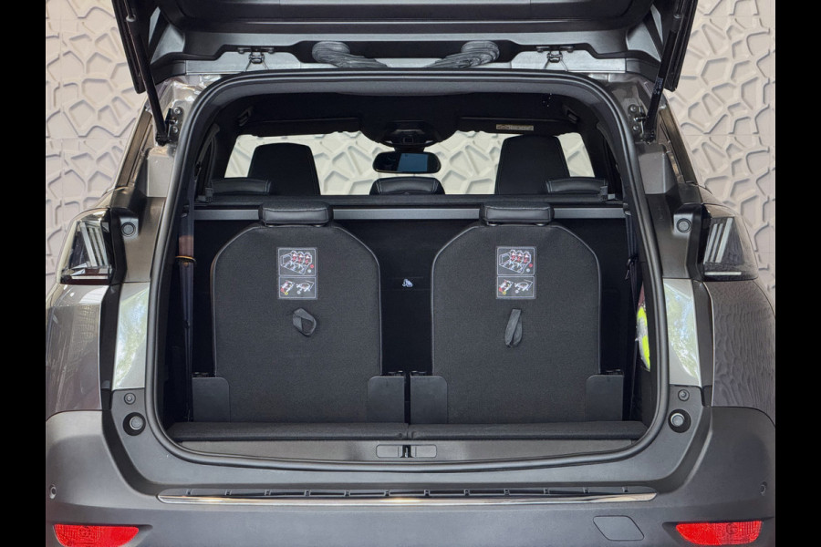 Peugeot 5008 1.2 130PK ALLURE PACK 7PERS NAVI CAMERA ZWARTE HEMEL LED LMV 7P 7 Persoons