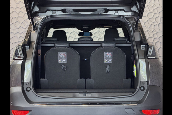 Peugeot 5008 1.2 130PK ALLURE PACK 7PERS NAVI CAMERA ZWARTE HEMEL LED LMV 7P 7 Persoons